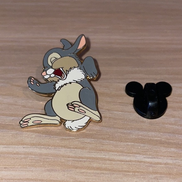 Thumper - Disney Trading Pin - Picture 2 of 3